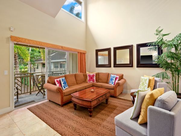 Gorgeous Vacaion Rental with 5 Bedrooms & Great Amenities