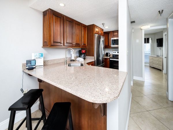 Charming Vacation Rental with 2 Bedrooms & Full Ocean Views