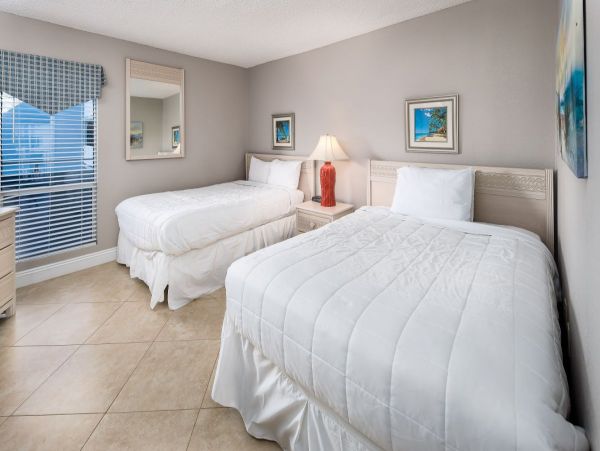 Charming Vacation Rental with 2 Bedrooms & Full Ocean Views