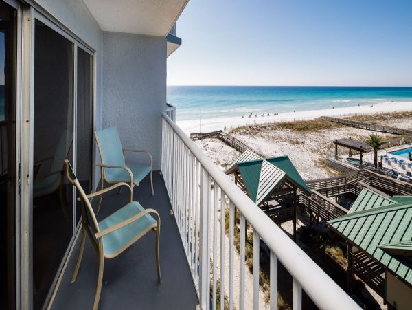 Charming Vacation Rental with 2 Bedrooms & Full Ocean Views