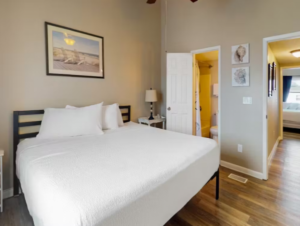 2-Bedroom Okaloosa Island Townhouse with Pool Access