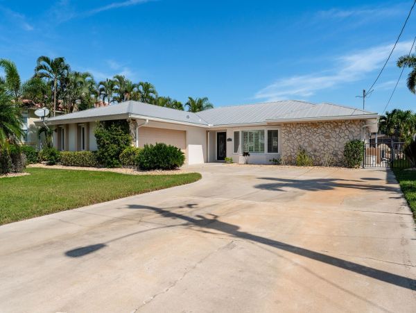 Spacious Cape Coral Vacation Home Private Pool