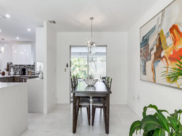 Perfect Coastal Getaway with 3 Bedrooms & Pool