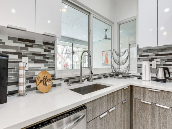 Perfect Coastal Getaway with 3 Bedrooms & Pool