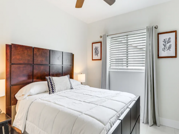 Perfect Coastal Getaway with 3 Bedrooms & Pool