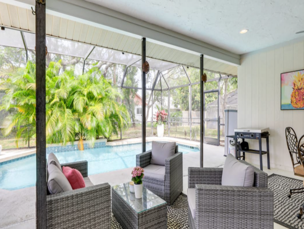 Perfect Coastal Getaway with 3 Bedrooms & Pool