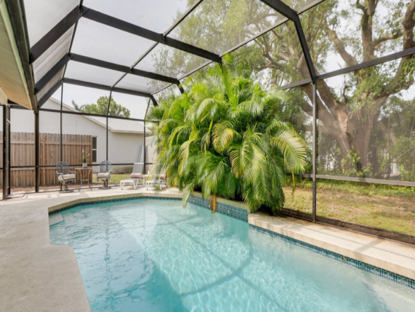 Perfect Coastal Getaway with 3 Bedrooms & Pool