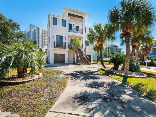 Beautiful Vacation Rental in Pensacola Beach
