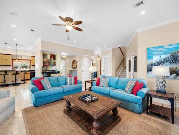 Beautiful Vacation Rental in Pensacola Beach
