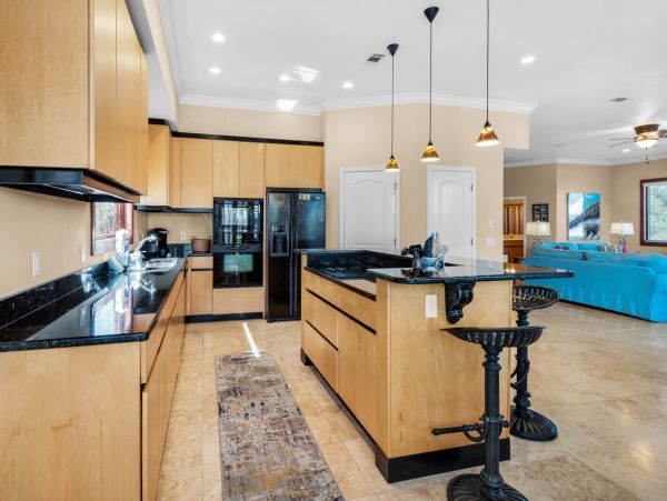 Beautiful Vacation Rental in Pensacola Beach
