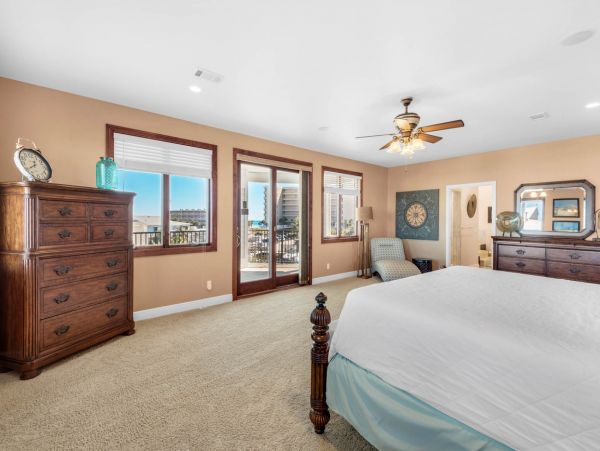 Beautiful Vacation Rental in Pensacola Beach