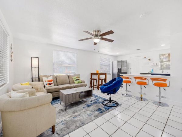 Lovely Duplex with 2 Bedrooms in Sarasota