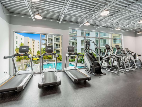 Waterfront Luxury Sarasota Condo with Gulf Access