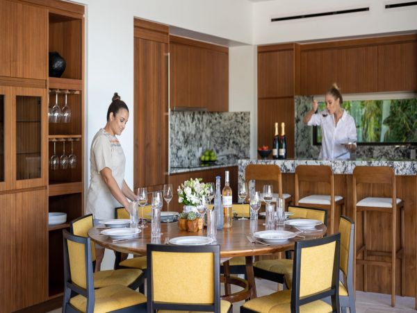 Guanacaste Luxury Villa: Stunning Views & Private Chef