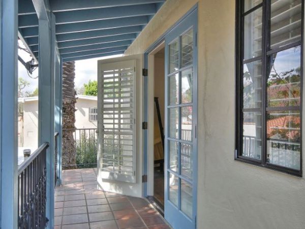 Santa Barbara Vacation Rental: Luxury Stay with Steps to Beach