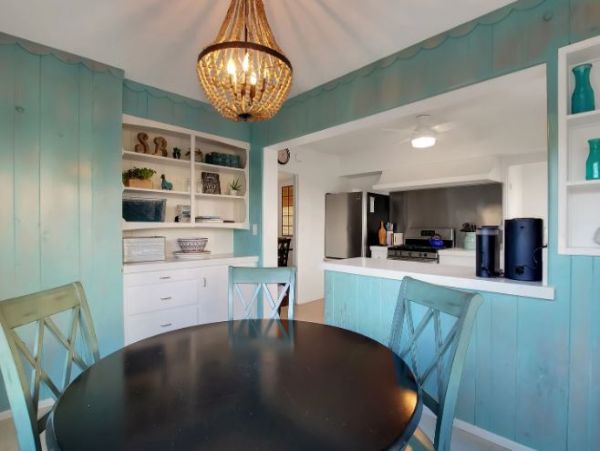 Santa Barbara Vacation Rental: Luxury Stay with Steps to Beach