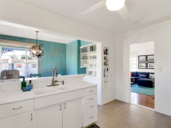 Santa Barbara Vacation Rental: Luxury Stay with Steps to Beach