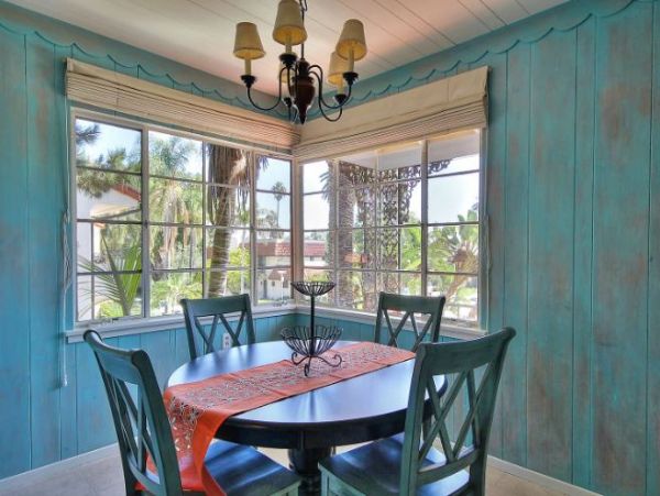 Santa Barbara Vacation Rental: Luxury Stay with Steps to Beach