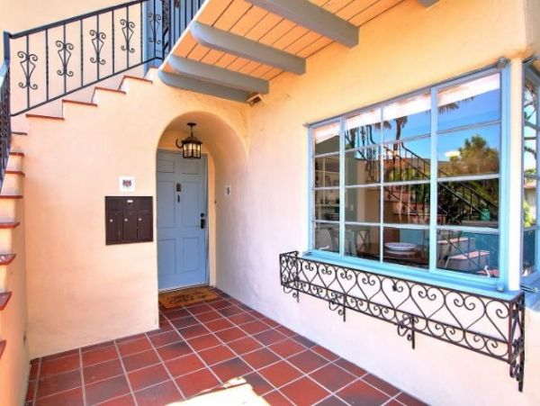 Santa Barbara Vacation Rental: Luxury Stay with Steps to Beach