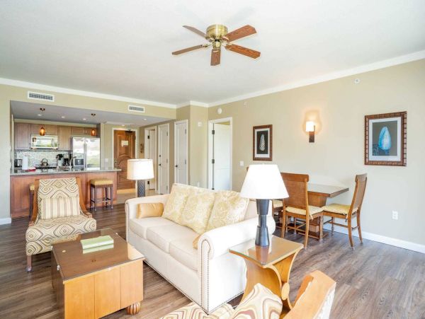 3 Adjacent Residences with 6 Bedrooms & Ocean Views