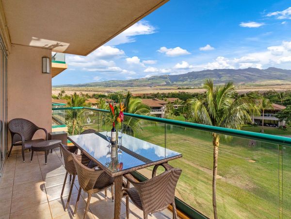 3 Adjacent Residences with 6 Bedrooms & Ocean Views