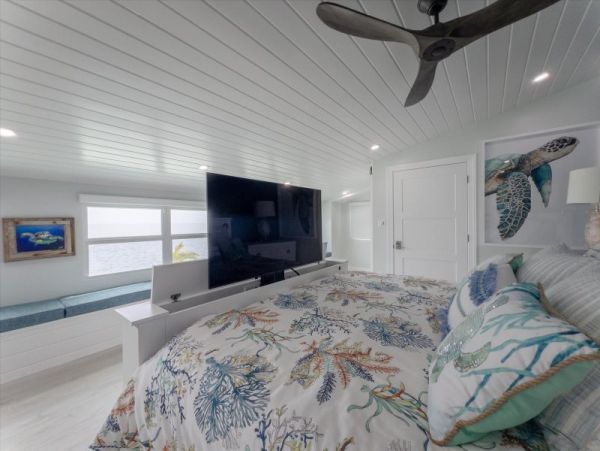 Four Bedroom Exclusive Retreat in Marathon, FL