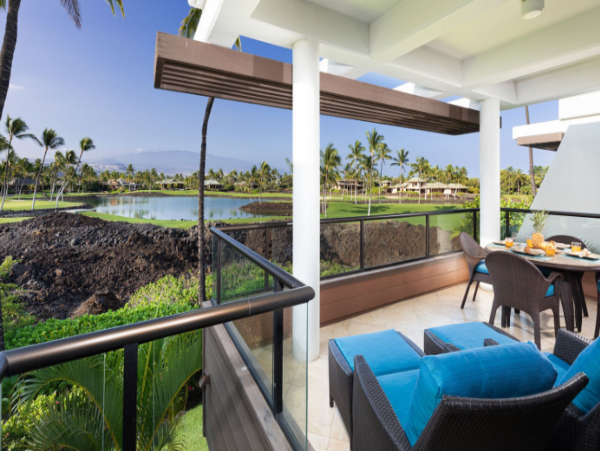 Elegant Waimea Condo with Mountain & Ocean Access