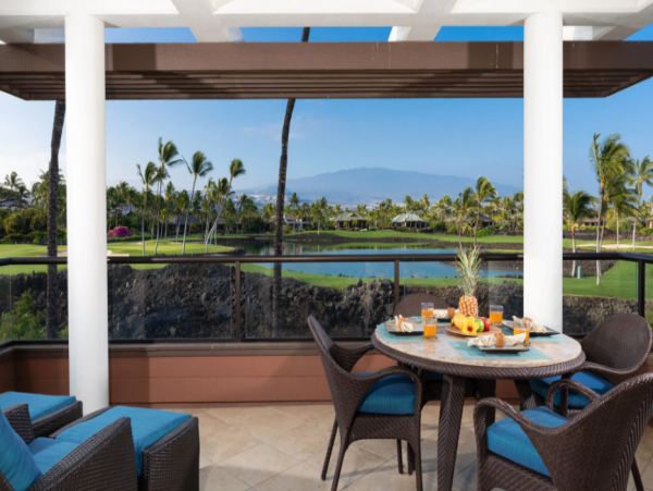 Elegant Waimea Condo with Mountain & Ocean Access