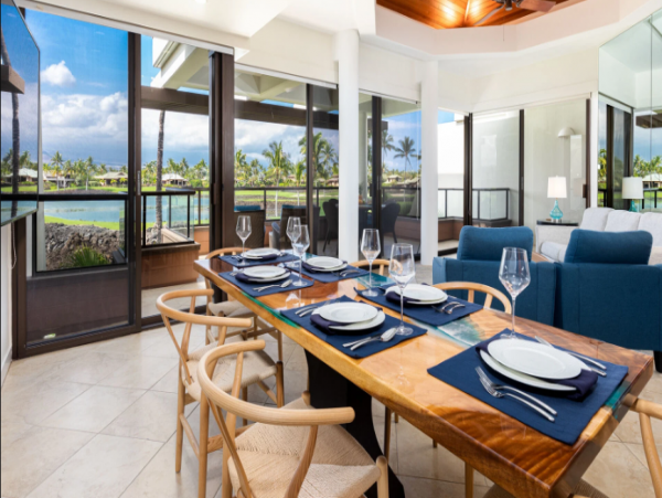 Elegant Waimea Condo with Mountain & Ocean Access