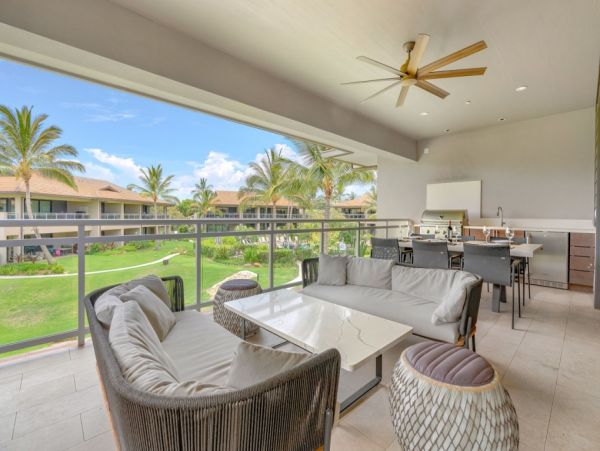 Stunning Six Bedroom Vacation Rental in Captivating Kaanapali