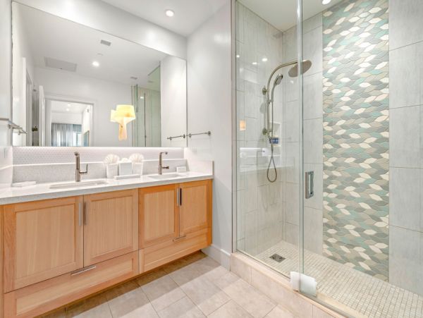 Stunning Six Bedroom Vacation Rental in Captivating Kaanapali