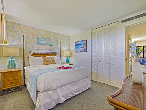 Beautiful Vacation Rental One Bedroom & Ocean Views