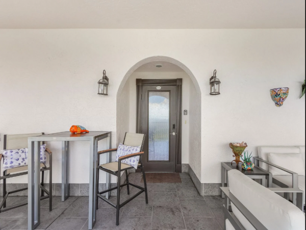 Luxury Fort Myers Penthouse with Gulf Views & Beach Access