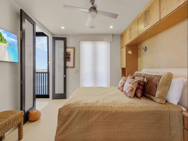 Luxury Fort Myers Penthouse with Gulf Views & Beach Access