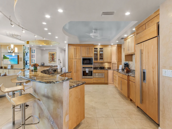 Luxury Fort Myers Penthouse with Gulf Views & Beach Access