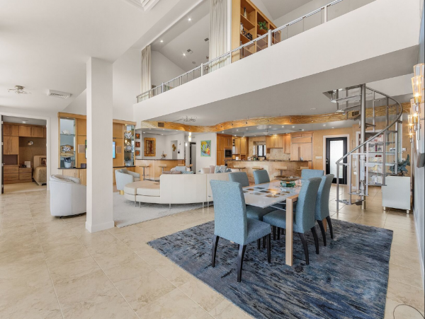 Luxury Fort Myers Penthouse with Gulf Views & Beach Access