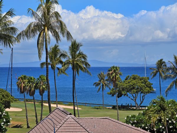 Luxury Vacation Rental in Kaanapali with Ocean Views