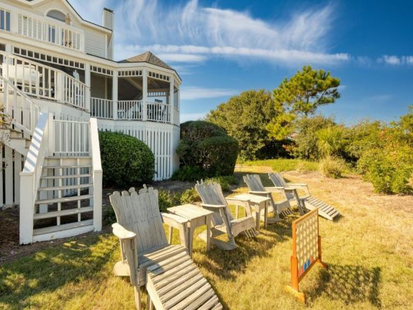 Top Vacation Rental on Sullivan’s Island: Beachfront Bliss