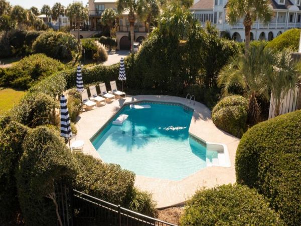 Top Vacation Rental on Sullivan’s Island: Beachfront Bliss