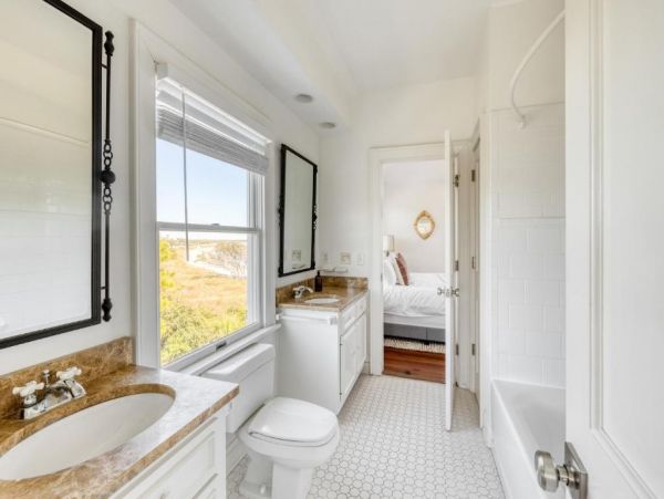 Top Vacation Rental on Sullivan’s Island: Beachfront Bliss