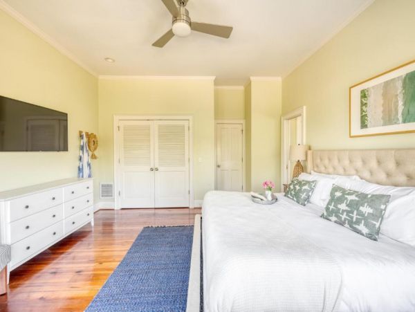 Top Vacation Rental on Sullivan’s Island: Beachfront Bliss