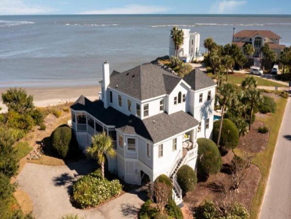 Top Vacation Rental on Sullivan’s Island: Beachfront Bliss