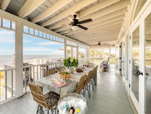 Top Vacation Rental on Sullivan’s Island: Beachfront Bliss