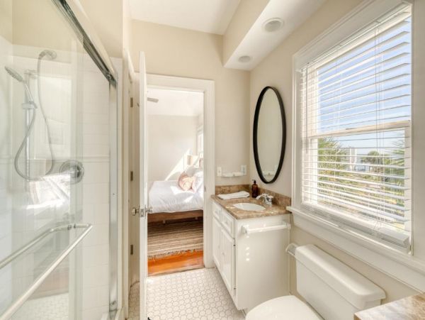Top Vacation Rental on Sullivan’s Island: Beachfront Bliss