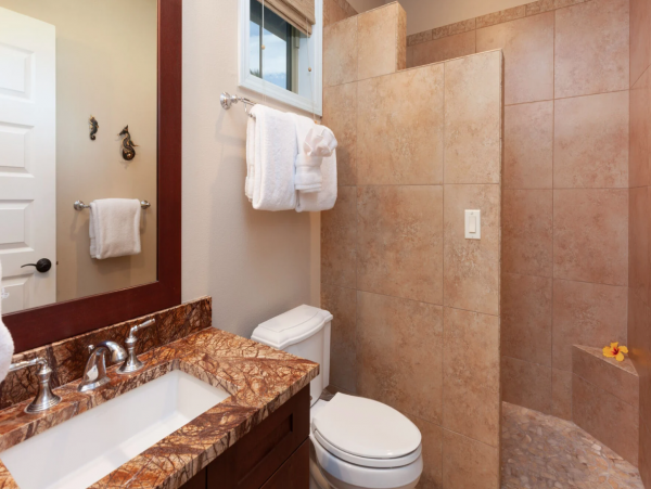Beautiful Four Bedroom Family Home with Private Pool