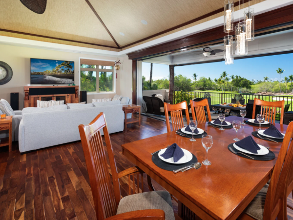 Beautiful Four Bedroom Family Home with Private Pool