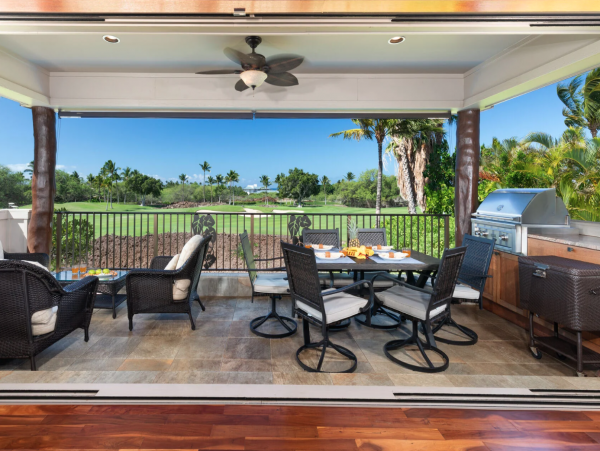 Beautiful Four Bedroom Family Home with Private Pool