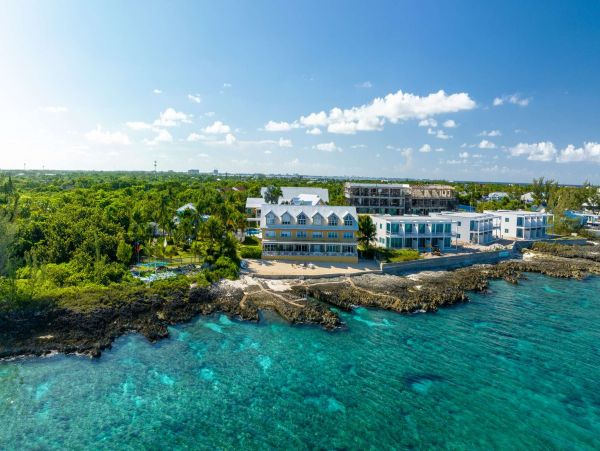 Best Vacation Rental in Cayman Islands Oceanfront