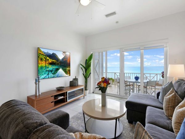 Best Vacation Rental in Cayman Islands Oceanfront