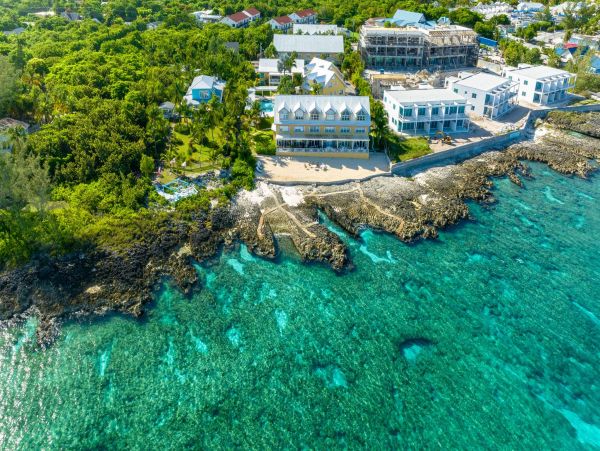 Best Vacation Rental in Cayman Islands Oceanfront